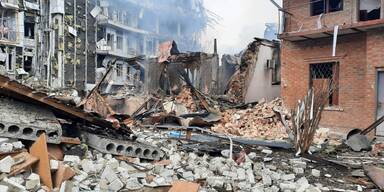 So verw&uuml;stet Putin die Ukraine