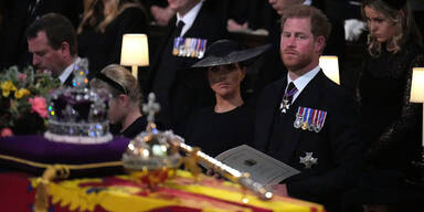 Deshalb kam Harry zu sp&auml;t zu sterbender Queen