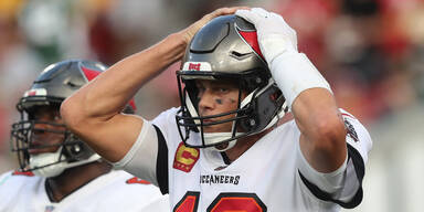 Brady und Buccaneers fl&uuml;chten vor Hurrikan