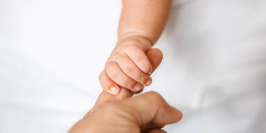 Sensation: Drei Schwestern, drei Tage, drei Babys