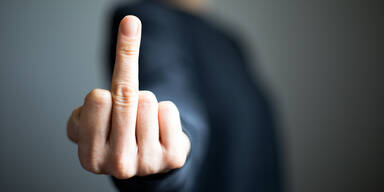 Mittelfinger