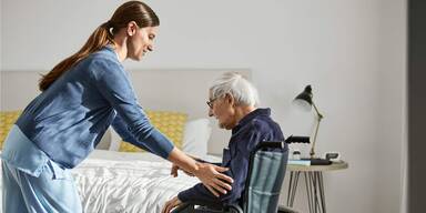 DE: Bis zu 550 Euro Corona-Bonus f&uuml;r Pflegekr&auml;fte