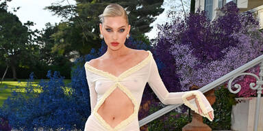 AMFAR Gala: Nackter Glamour am "blauen Teppich"