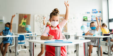 Wirbel um Maskenpflicht f&uuml;r Sch&uuml;ler: Alles was Sie jetzt wissen m&uuml;ssen | Wichtige Fragen & Antworten