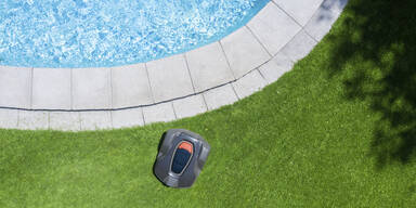 Automatisch zum perfekten Rasen: Dieser M&auml;hroboter ist im Angebot