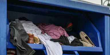 25-J&auml;hrige bleibt in Altkleider-Container stecken &ndash; tot