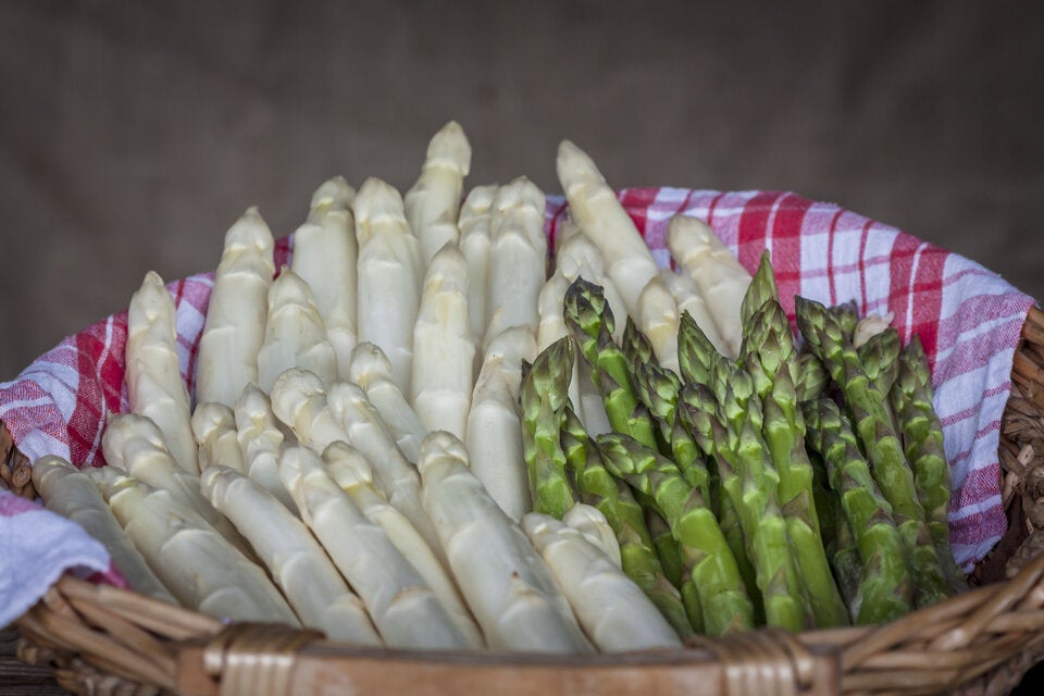 Frischer Spargel: So bleibt er richtig lange haltbar!
