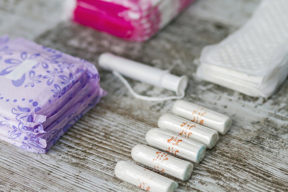 Experte warnt: Binden, Tampons & Co. können die Fruchtbarkeit gefährden