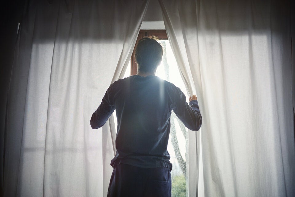 Achtung: Darum sollten Sie nachts NIE das Fenster offen lassen