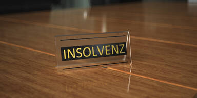 Insolvenz-Hammer: Mehrere bekannte Unternehmen schlittern in Pleite