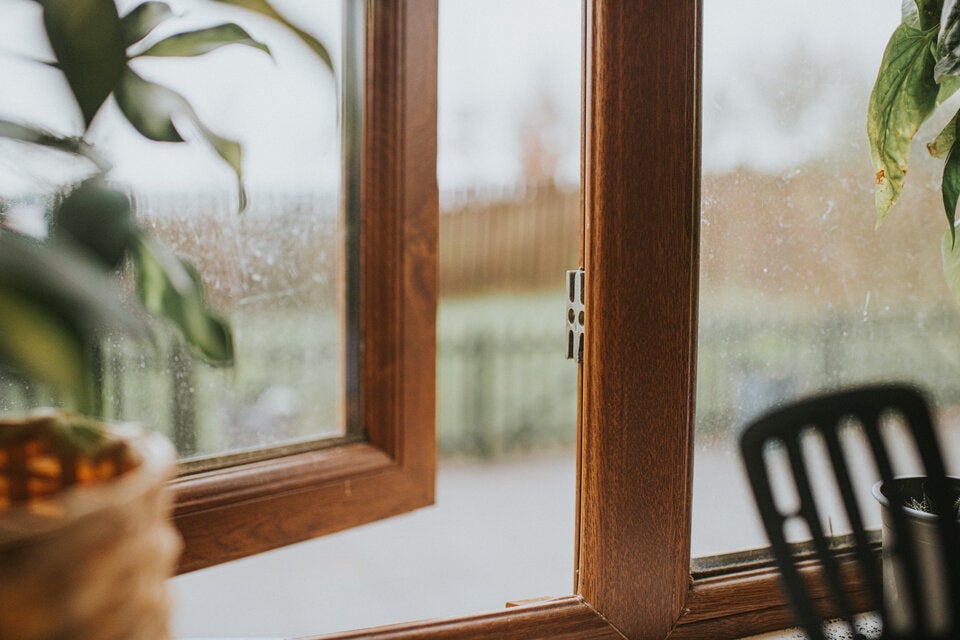 Schimmel vermeiden: Ab wann sollte man im Herbst heizen?