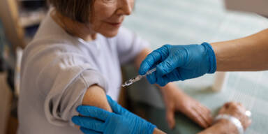 Studie enth&uuml;llt: Diese Impfung k&ouml;nnte Ihr Demenzrisiko senken!