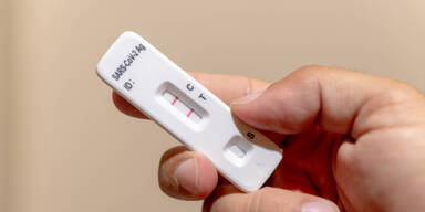 Positiver Antigen Test