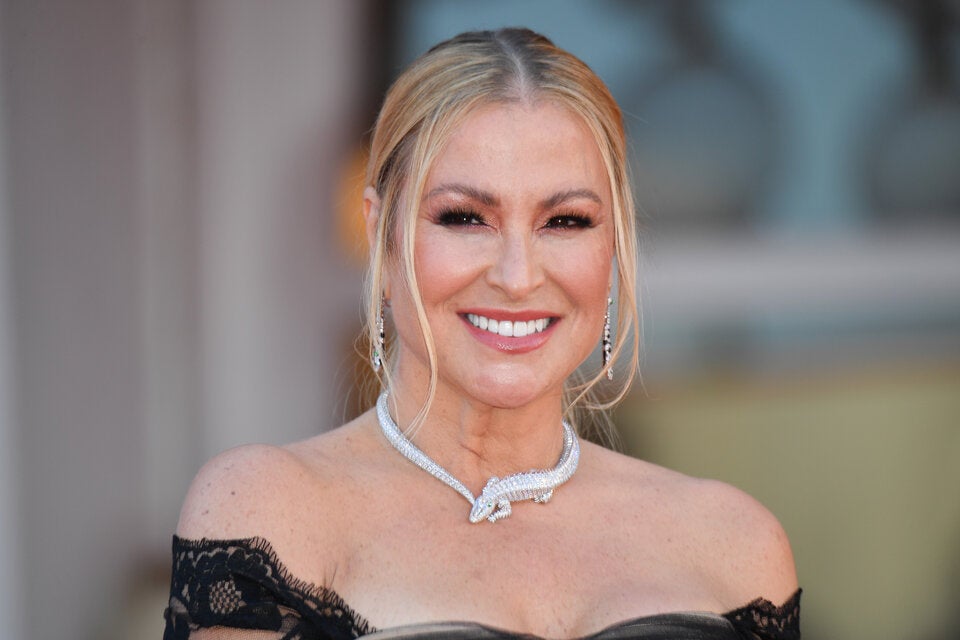 Sylvie Meis, Kylie Minogue & Co: Diese Stars besiegten Brustkrebs