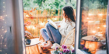 Mit diesen einfachen Tricks machen Sie Balkon und Terrasse herbstfit