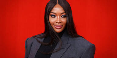 Naomi Campbell x Fendi: Comeback der Peekaboo-Bag