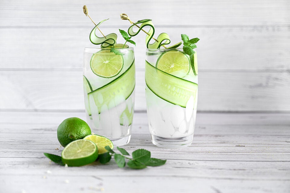 Sommerliche Drink-Rezepte: Cocktails & Mocktails zum Selbermachen