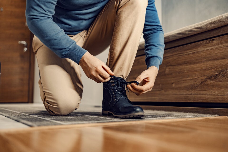 Ekel-Alarm: Deshalb sollten Sie die Schuhe immer vor der Haustür ausziehen
