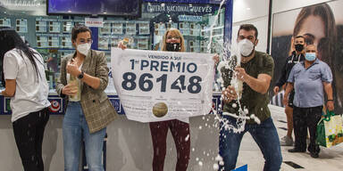 Spanien: Deutscher r&auml;umt bei Weihnachtslotterie ab