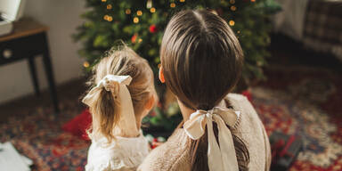 In 10 Minuten zum Festtagslook: 3 schnelle Frisuren für die Weihnachtsfeier
