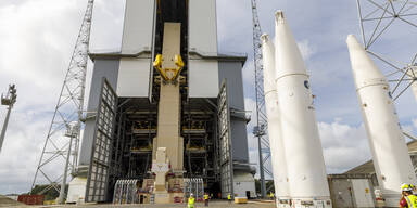 Araina 6 Tr&auml;gerrakete