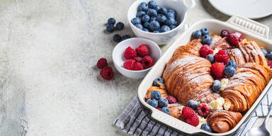 Croissant Auflauf mit frischen Beeren