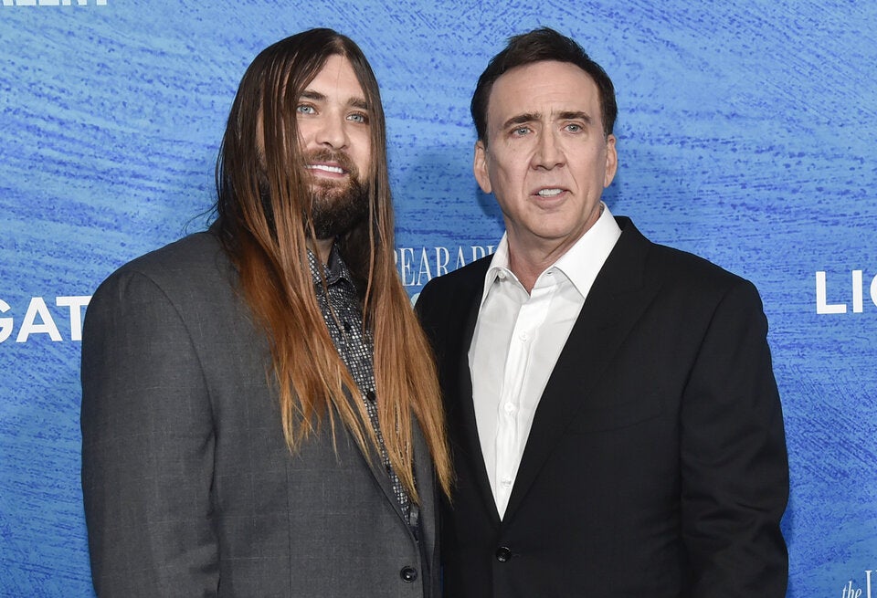 Weston Cage und Nicolas Cage besuchen die exklusive Sondervorführung von The Unbearable Weight of Massive Talent im DGA Theater Complex am in Los Angeles. 