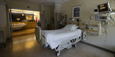 Krankenhausbett