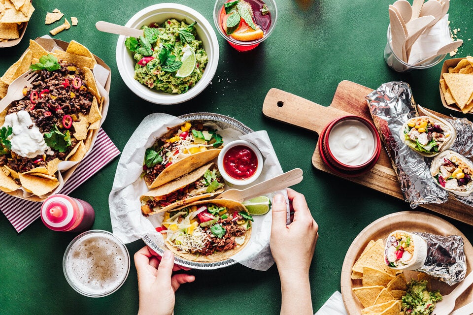 Soll man bei Hitze scharf essen? Sommermythen im Fakten-Check