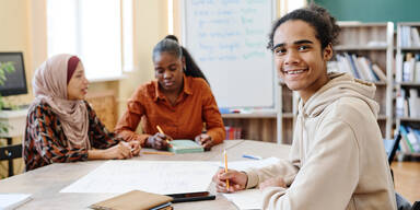 Jugendcollege f&uuml;r Asylberechtigte wird fortgef&uuml;hrt