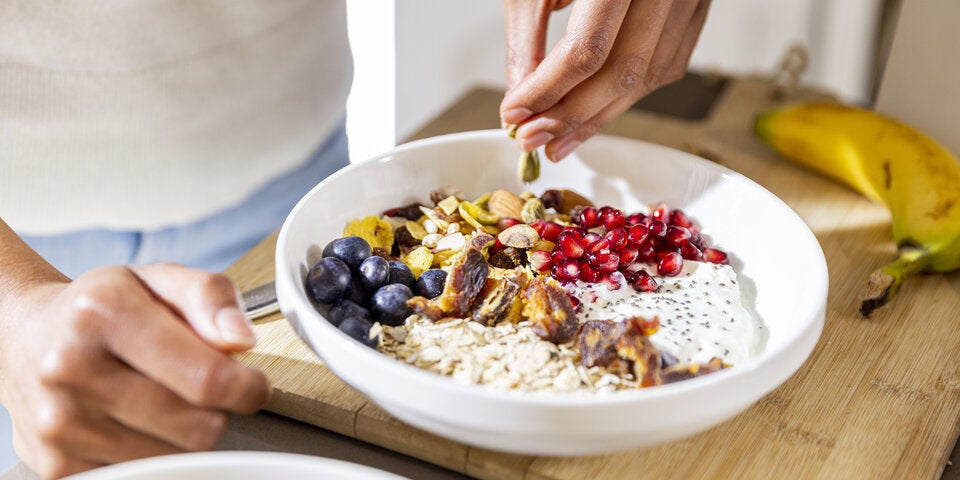 Müde? Diese Snacks helfen gegen das Nachmittagstief