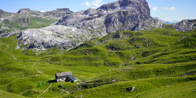 Gestolpert: Deutscher (77) st&uuml;rzt 100 Meter in den Tod