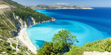 Malediven-Feeling: Die sch&ouml;nsten Str&auml;nde Griechenlands f&uuml;r den Sommer 2026