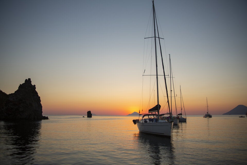 Europas Sunset-Hotspots: Auf diesen Inseln gibt es die schönsten Sonnenuntergänge