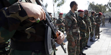 Houthi-rebellen bei einer Parade im Jahr 2022