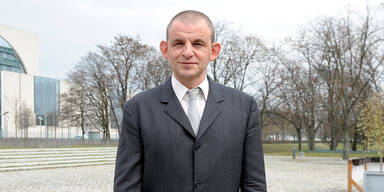 "Tatort"-Star bei Motorrad-Crash schwer verletzt