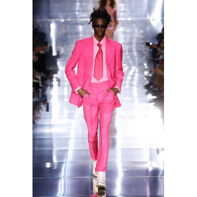 TOM FORD MIT MODEL BELLA HADID & ANOK YAI