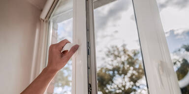 Fenster-Check im Winter: Diese einfachen Tricks senken Ihre Heizkosten!