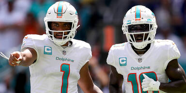 Miami Dolphins Tua Tagovaiola Tyreek Hill