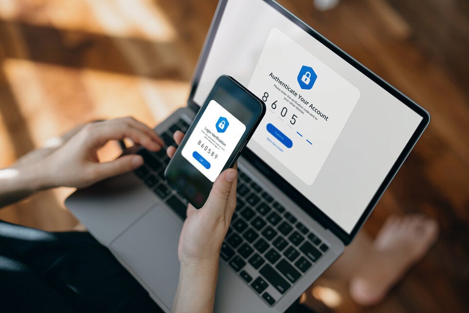 Einmal tippen statt tippen müssen – Passkeys sollen Passwörter ersetzen.