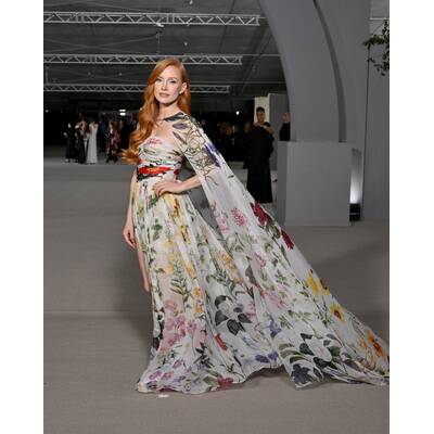 Jessica Chastain in Oscar de la Renta.