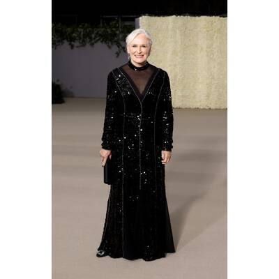 Jessica Chastain in Oscar de la Renta.