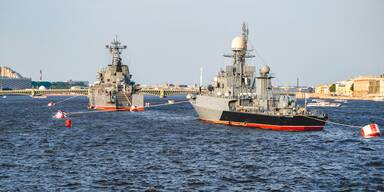 Russisches Schiff verletzt Grenze, dringt in NATO-Raum ein
