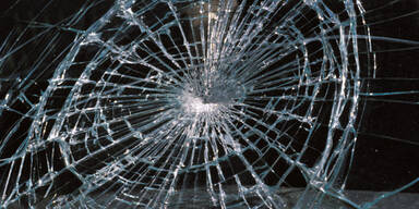 zerbrochenes Fenster