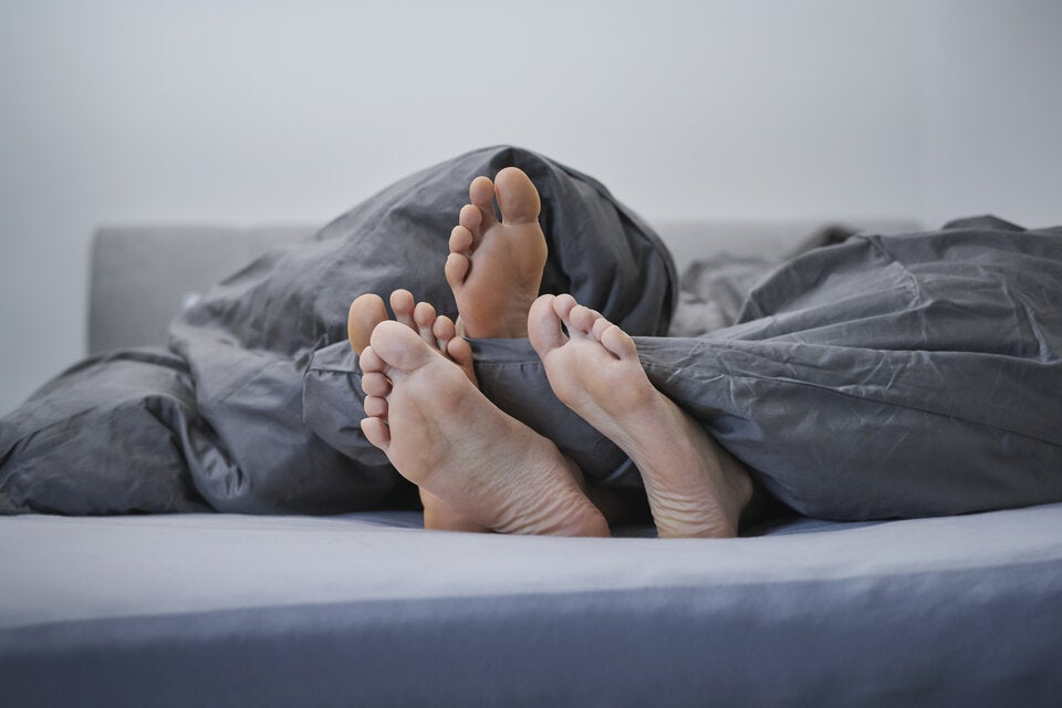 So verbessert die Scandinavian Sleep Method den Schlaf als Paar