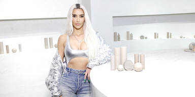 Kim shoppt jetzt im eigenen Store