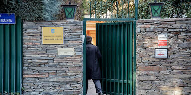 Ukrainische Botschaften erhielten P&auml;ckchen mit Tieraugen