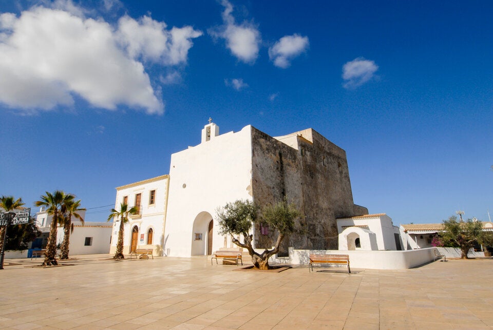 Statt Ibiza: Auf DIESE Insel in Spanien sollten Sie besser fahren