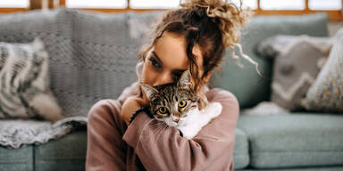 Studie belegt: Streicheln von Haustieren macht gl&uuml;cklich