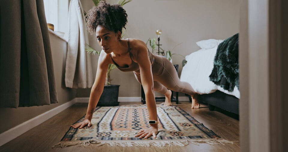 Endlich Strandfigur: Mit diesem Home-Workout straffen Sie Ihren Körper in nur 4 Wochen